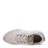 Championes Topper color beige con detalles en verde agua y suela blanca.