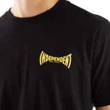 Remera negra de algodón con logo de Independent en el pecho.