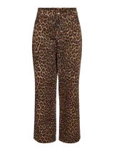 Pantalón con estampado animal de leopardo, con ajuste cómodo y diseño versátil.