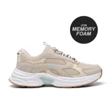 Championes Hi-Tec Piper color beige con detalles en celeste y suela blanca.