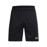 Short negro diseñado para entrenar, confeccionado en material ligero que se estira y expulsa sudor.