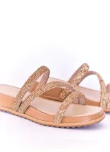 Sandalias color camel con tiras finas cubiertas de strass y plantilla acolchada de cuero.