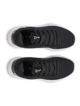 Championes de entrenamiento Under Armour UA W Dynamic 2 para mujer, color negro con suela blanca y logo de la marca en el talón.