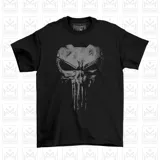 Remera negra de algodón con estampado del logo de Punisher en gris.