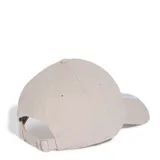 Gorra de béisbol Adidas color beige con logo bordado en blanco.
