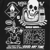 Remera negra de manga corta con cuello redondo. Presenta un estampado frontal en blanco de un conejo estilizado, posiblemente un personaje de Looney Tunes, sentado y sosteniendo un objeto, con la palabra "Vans" debajo en tipografía curva.