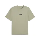 Remera Puma ESS Logo Lab Relaxed color verde con logo estampado en el pecho.