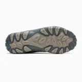 Championes de trekking Merrell Accentor 3, color marrón y gris, con capellada de gamuza y malla transpirable, cordones y correas reciclados, puntera de goma protectora, entresuela de espuma EVA y suela de goma con tracción duradera.