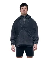 Canguro oversize de denim gris lavado, con capucha, cuello alto con cierre metálico, puños elásticos y bolsillo frontal tipo canguro.