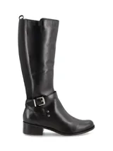 Bota de cuero negro de caña alta con panel trasero elastizado, taco medio y hebilla decorativa.