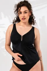 Camiseta tankini negra con escote en V y aplique, diseñada para un calce cómodo para mujeres con mucho busto.