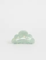 Broche para el pelo de resina color verde agua con forma de nube.
