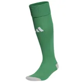 Medias de fútbol verdes con detalles en blanco, diseñadas para un ajuste cómodo durante el juego.