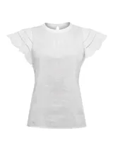 Blusa blanca de algodón orgánico y ramie, con cuello redondo y mangas cortas con detalles de crochet.