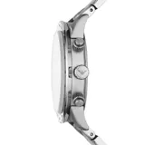 Reloj Emporio Armani con caja de acero inoxidable plateado de 43mm, esfera negra con acabado sunray, subesferas de cronógrafo, ventana de fecha a las 4, manecillas e índices plateados, correa de acero inoxidable plateada con cierre desplegable y resistencia al agua de 3 ATM.