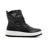Bota de caña media negra con plataforma blanca y cordones.