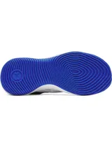 Championes de básquet Under Armour Curry Splash 25, color blanco con detalles en negro y azul. Diseñados para streetball, con suela de goma duradera, malla transpirable y revestimientos resistentes a la abrasión.