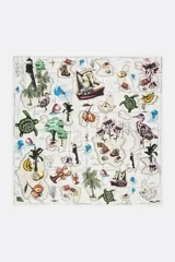 Pañuelo cuadrado de poliéster con estampado de mapa con dibujos de animales, plantas y barcos.