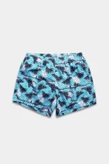 Short de baño azul con estampado de palmeras, cintura elástica y dos bolsillos laterales.
