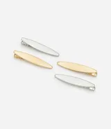 Set de cuatro pinzas para el pelo de metal, dos plateadas y dos doradas, con forma de plancha.