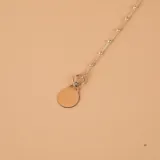 Pulsera de plata 925 con cadena de eslabones y medalla circular para grabar.