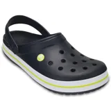 Zuecos Crocs Crocband™ color negro con suela blanca y detalles en amarillo.