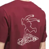 Remera de manga corta color bordó con logo Adidas Shmoo en el pecho.