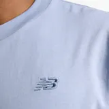 Remera celeste de algodón con logo bordado en el pecho.