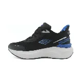 Zapatillas deportivas Umbro Rift, color negro con detalles en azul y suela blanca.