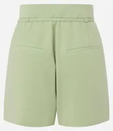 Short de vestir de tiro alto, corte recto, color verde claro, con amarre en la cintura y nervaduras frontales.