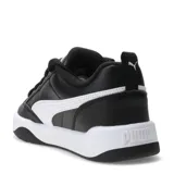 Championes urbanos Puma Park Lifestyle Street, color negro con detalles en blanco.