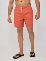 Short de baño Rusty color naranja, confeccionado en algodón y elastano, con cintura elástica ajustable con cordón.