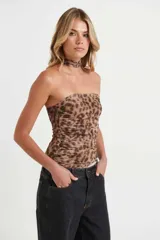 Top carol leopard