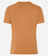 Remera básica de media malla color blanco, con cuello redondo y mangas cortas.