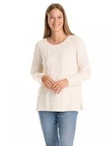 Buzo de tejido con textura de trenzas, color rojo, escote redondo y mangas largas.