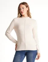 Polera beige de tejido de hilado fino, marca Tahari, con cuello mock y pespunte central en la parte delantera.
