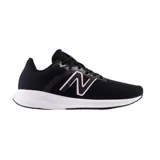 Championes New Balance 413 de mujer, color negro con logo en rosa y suela blanca.