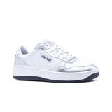 Championes Skechers Sport Court 2.0 Chrome Finish, blancos con detalles plateados. Capellada de cuero sintético con cordones, plantilla Air-Cooled Memory Foam y suela flexible.