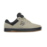 Championes Etnies Marana color beige con detalles en negro.