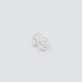 Aros pequeños de plata 925 con circonias engarzadas.