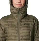 Campera puffer Columbia Silver Falls II Hood color azul marino, con capucha, cierre frontal completo, bolsillos laterales con cierre y puños elásticos. Confeccionada con tecnología Omni-Shield que repele la humedad y Thermarator que mantiene el calor.