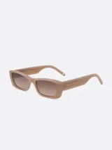 Lentes de sol rectangulares color beige con lentes degradadas marrones.