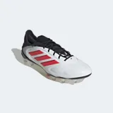 Championes de fútbol Adidas Copa Pure 3 Elite, color blanco con detalles en negro y rojo.