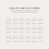 Anillo abierto (ajustable) de plata 925 con acabado martillado en las puntas.