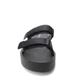 Sandalias negras de goma con plataforma y doble tira con ajuste de velcro.