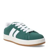 Championes urbanos color verde con detalles en blanco, suela blanca con base color caramelo y cordones blancos.