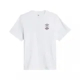 Remera blanca de algodón con logo Adidas Triple Trifolio estampado en el pecho. Corte clásico, cuello redondo y mangas cortas.