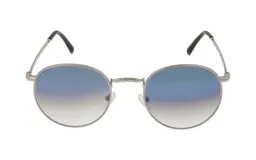 Lentes de sol con montura metálica plateada y lentes redondos con degradé de azul a gris.