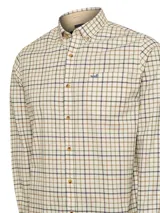 Camisa de franela de algodón orgánico con cuello americano abotonado, manga larga, corte regular y estampado a cuadros en tonos azul, blanco y rojo.