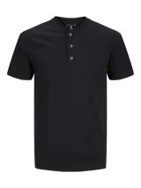 Camiseta negra de cuello mao con cierre de botones y corte regular. Confeccionada en tejido de punto jersey peinado de algodón.